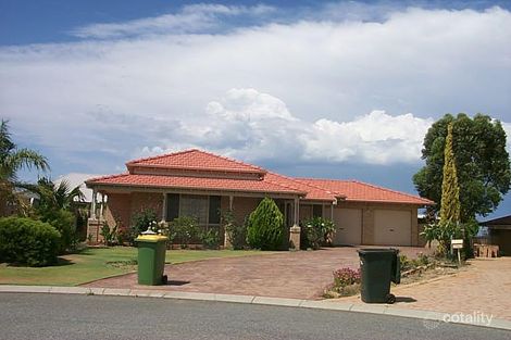 15 Briggs Ct, Beaconsfield, WA 6162