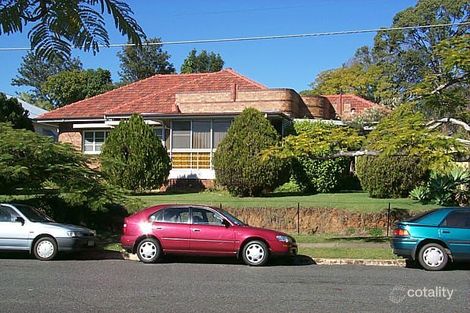 Property photo of 27 Roseby Avenue Clayfield QLD 4011
