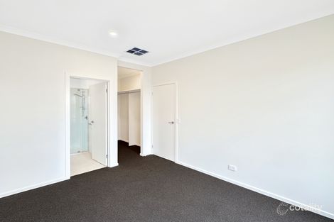 Property photo of 5 Bowenvale Street Eynesbury VIC 3338