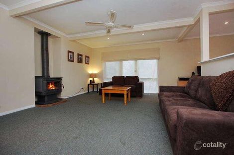 Property photo of 17 Maxwell Court Langwarrin VIC 3910
