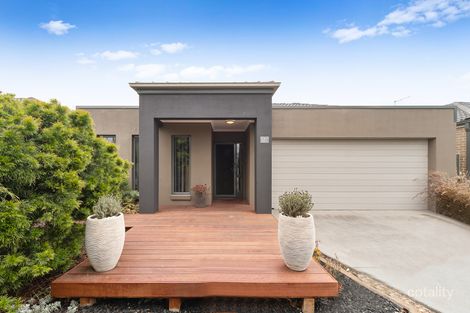 Property photo of 8 Ethereal Way Sandhurst VIC 3977
