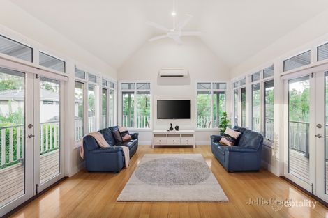 Property photo of 7 Webb Street Burwood VIC 3125