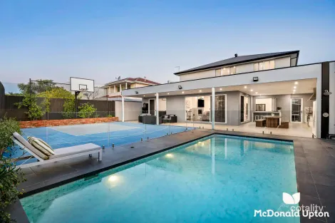 Property photo of 56 William Street Essendon VIC 3040