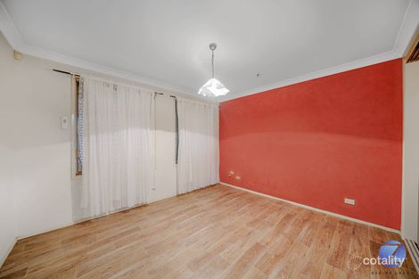 Property photo of 25 Gadshill Place Rosemeadow NSW 2560