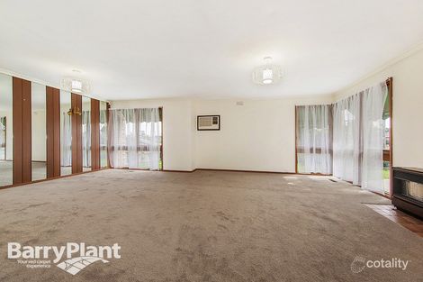 Property photo of 26 Protea Crescent St Albans VIC 3021