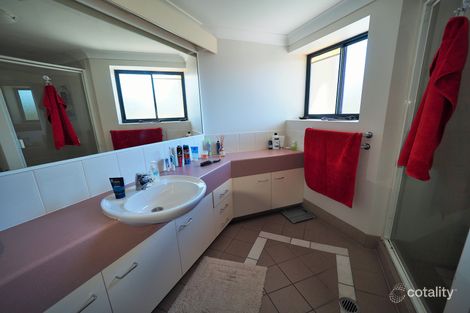 Property photo of 520/35 Ferry Street Kangaroo Point QLD 4169