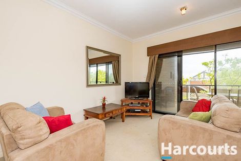 Property photo of 2/37 Dolphin Drive Mandurah WA 6210
