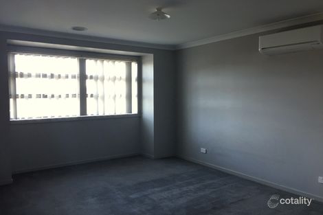 Property photo of 1 Gooseberry Mews Berwick VIC 3806