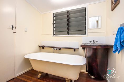 28 Marine Pde, Arcadia, QLD 4819