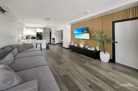 81/56 Lakeside Pde, Jordan Springs, NSW 2747