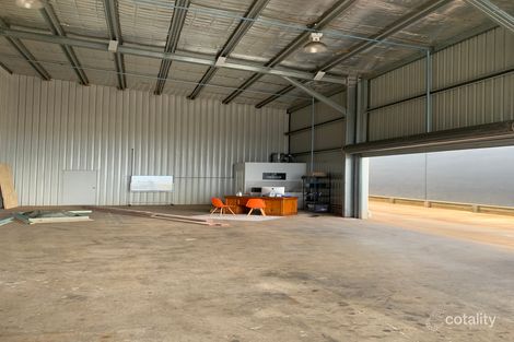 19 Croft Cres, Harristown, QLD 4350