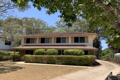 25-27 Leon St, Thorneside, QLD 4158