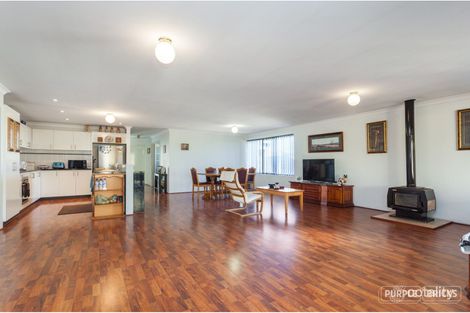 Property photo of 10 Goldsworthy Loop Dawesville WA 6211