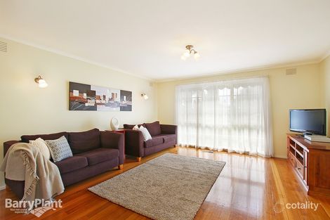 Property photo of 32 Ponsford Avenue Wantirna South VIC 3152
