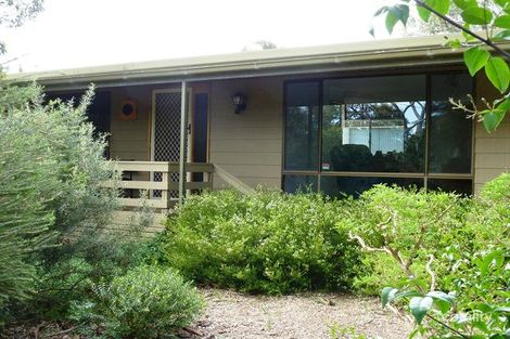 1 Saint Lukes St, Willunga, SA 5172