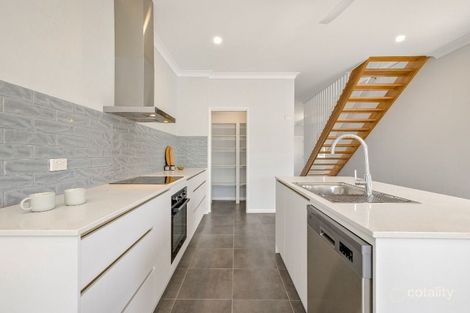 Property photo of 292 Pease Street Edge Hill QLD 4870