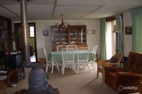 Property photo of 10 Dowsett Street Wandering WA 6308