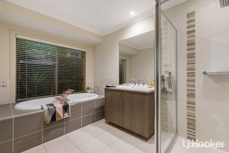 Property photo of 37 Peppertree Drive Point Cook VIC 3030