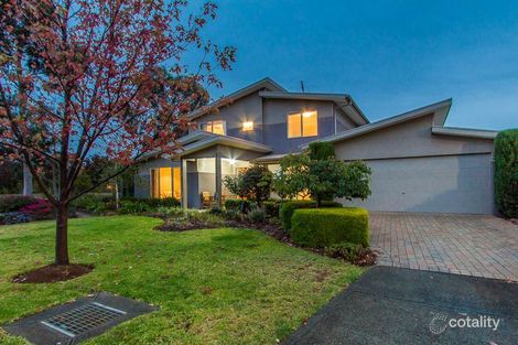 Property photo of 2 Mulberry Terrace Werribee VIC 3030