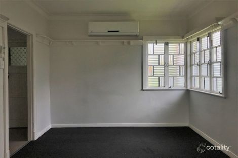 Property photo of 24 Moreton Avenue Wynnum QLD 4178