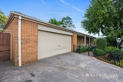 Property photo of 1 Alsop Lane Berwick VIC 3806