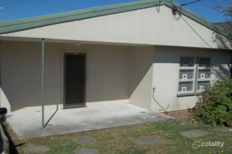 50 Ridgeway Ave, Southport, QLD 4215