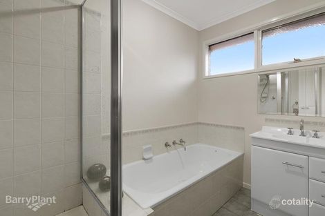 Property photo of 72 Nettle Drive Hallam VIC 3803