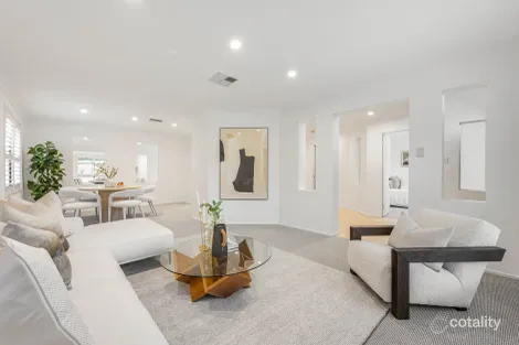 Property photo of 27 Willis Avenue St Ives NSW 2075