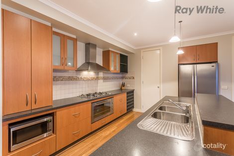 Property photo of 25 St Kilda Parade Taylors Hill VIC 3037