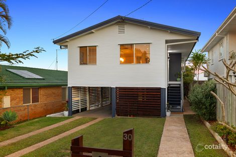 30 Villiers St, Lota, QLD 4179