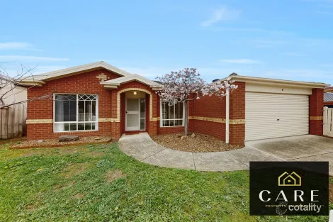 8 Michaelia Cl, Cranbourne West, VIC 3977