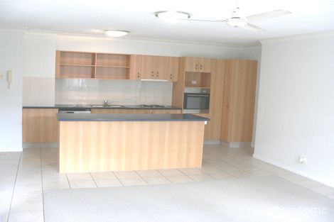 Property photo of 2/18-22 Parker Street Labrador QLD 4215