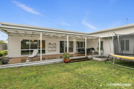 Property photo of 7 Diane Place Inverloch VIC 3996