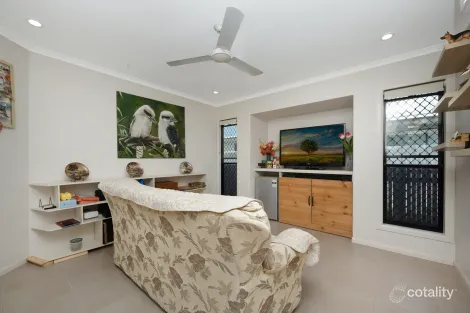 Property photo of 15 Catho Avenue Mount Low QLD 4818