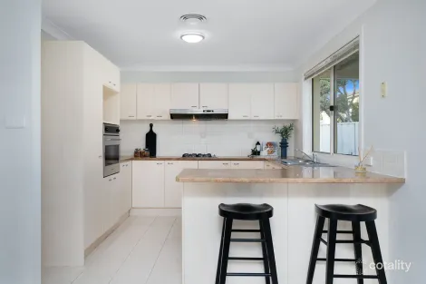 Property photo of 2 Brushbox Close Glenwood NSW 2768