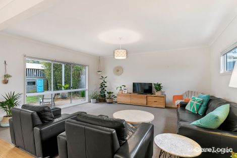 Property photo of 7 Diane Place Inverloch VIC 3996