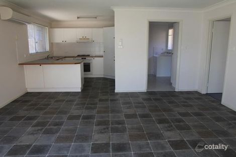 Property photo of 8 Wattle Grove Drive Wattle Grove NSW 2173
