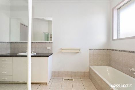 Property photo of 2/23 Dion Road Glen Waverley VIC 3150