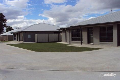 Property photo of 1/4 Moore Court Chinchilla QLD 4413