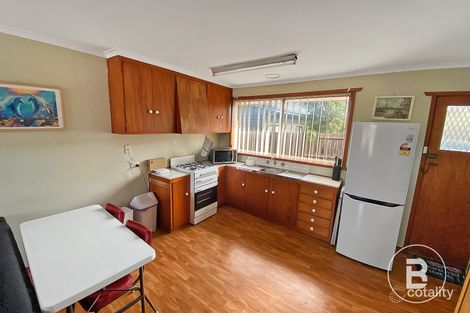 Property photo of 4/204 Leith Street Redan VIC 3350