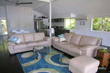 Property photo of 126 Araluen Drive Hardys Bay NSW 2257