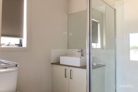 Property photo of 22 Mangrove Parade Point Cook VIC 3030