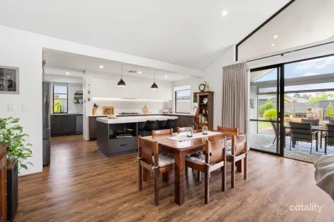 Property photo of 12 Cockatoo Loop Vasse WA 6280