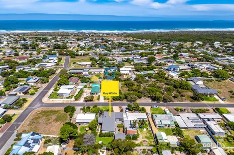 Property photo of 4 Pitt Street Goolwa Beach SA 5214