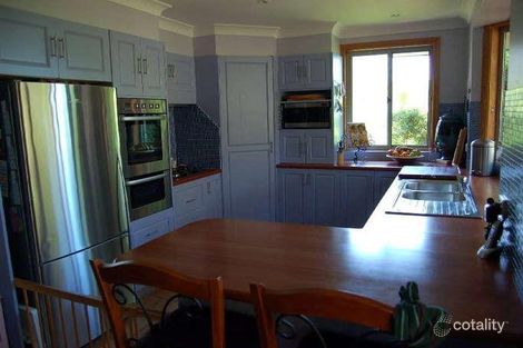 Property photo of 18 Lucas Avenue Green Point NSW 2428