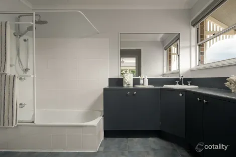 Property photo of 3/16 Winifred Street Clayfield QLD 4011
