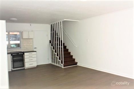 30 Old Burleigh Rd, Surfers Paradise, QLD 4217