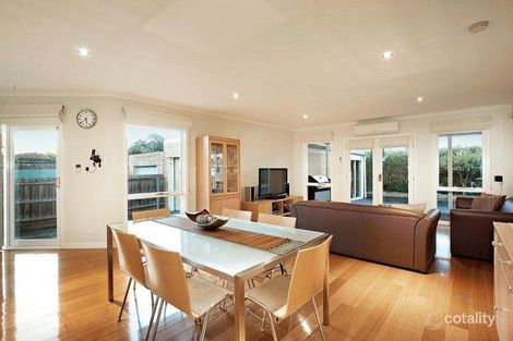 Property photo of 15 Tasman Road Bentleigh East VIC 3165
