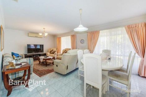 Property photo of 15 Turner Close Springvale VIC 3171