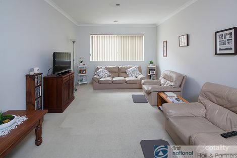 Property photo of 11 Bailey Place Pakenham VIC 3810